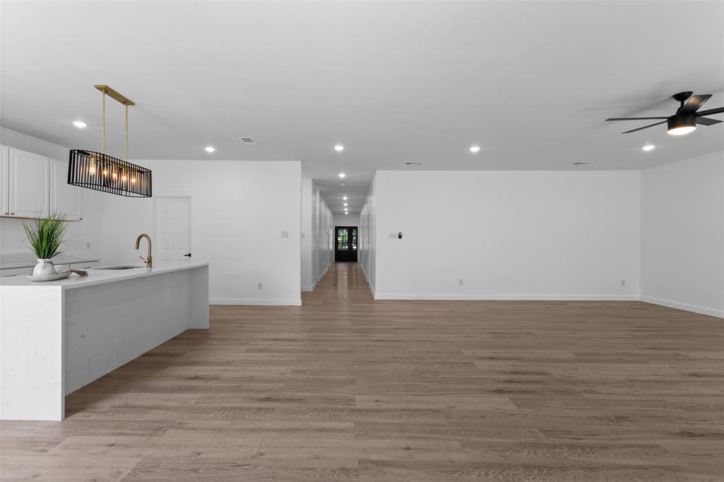4406 South Ottawa Road Dallas, TX 75212 - Photo 13 of 28