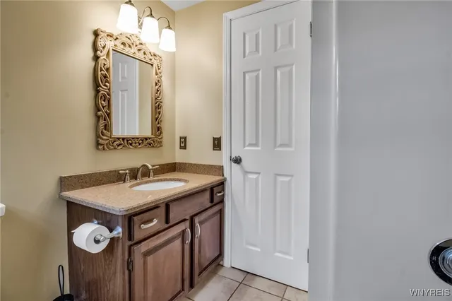 $1,750 | 270 Buffalo Road, Unit 43, East Aurora, NY 14052