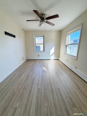 $1,200 | 9 Meridian Street, Unit 3, Plymouth, CT 06786