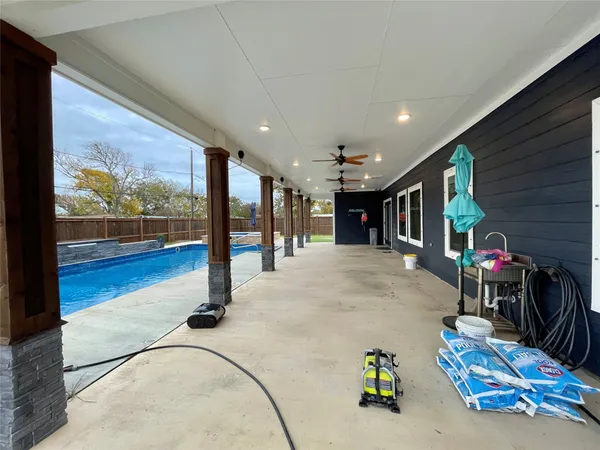 $460,000 | 218 North Avenue A, Freeport, TX 77541