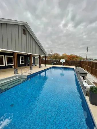$460,000 | 218 North Avenue A, Freeport, TX 77541