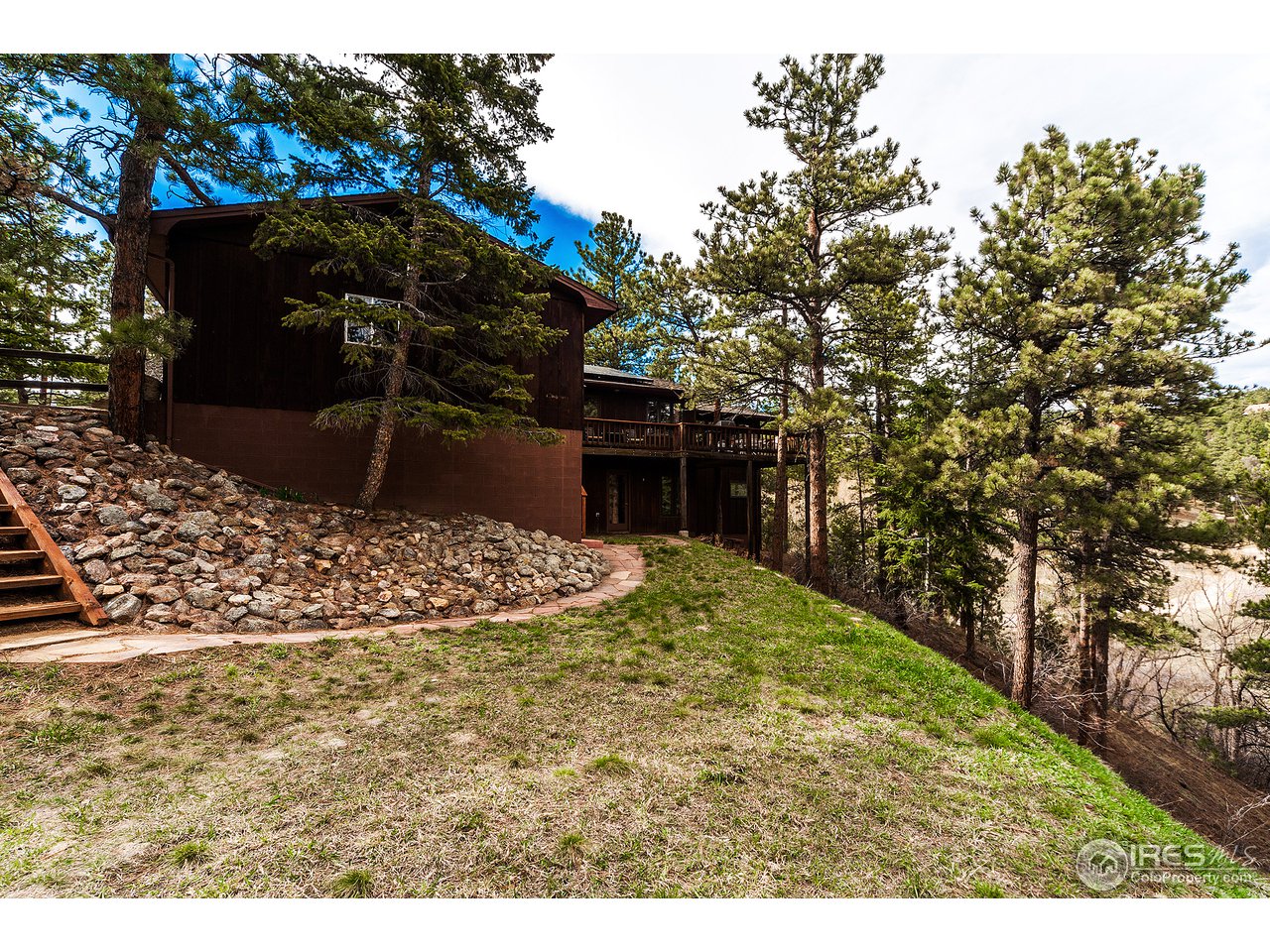 229 Kelly Road East Boulder, CO 80302 - Photo 2 of 25 a view of outdoor space and yard