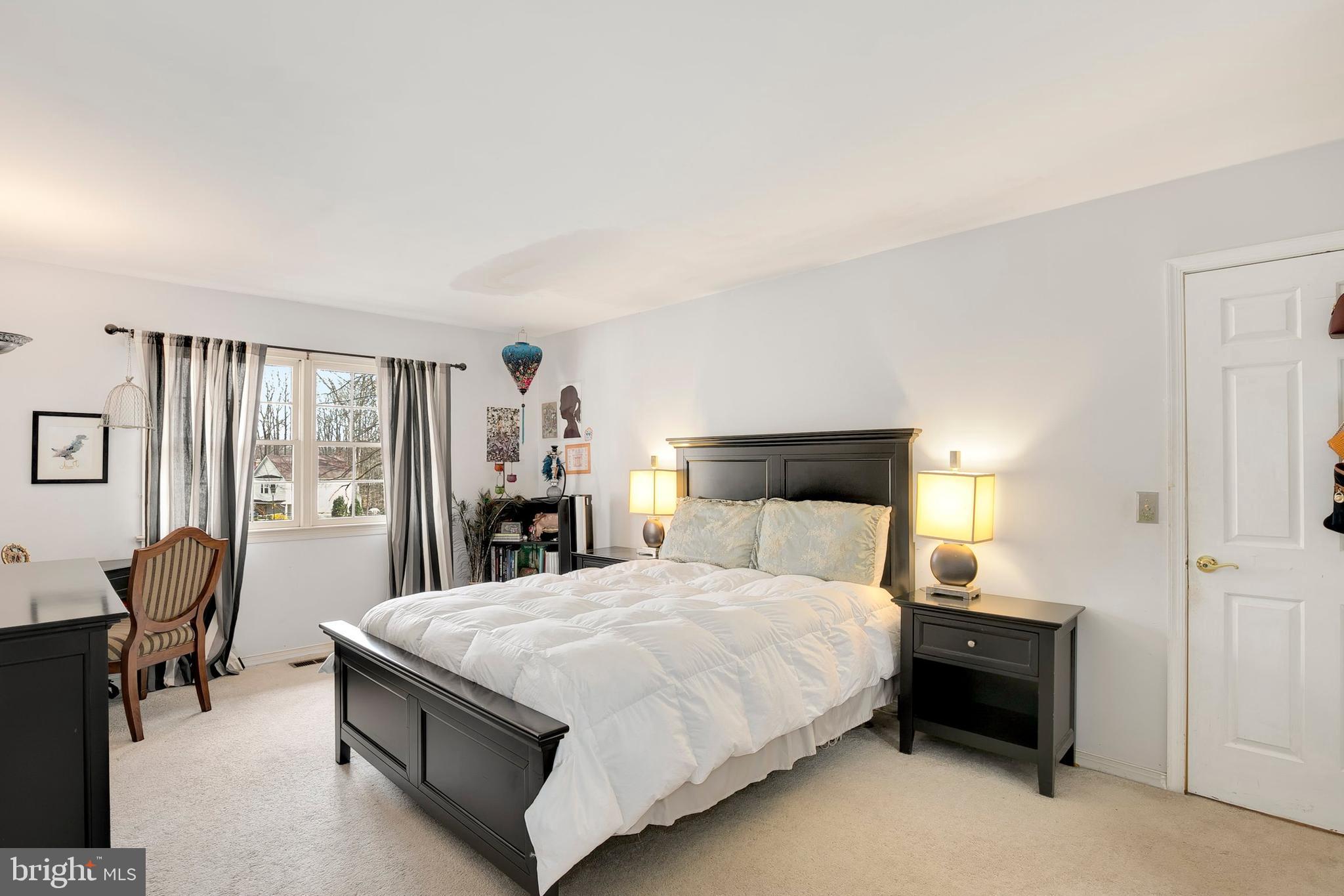 4904 Pheasant Ridge Road Fairfax, VA 22030 - Photo 17 of 39 Gallery Image 17
