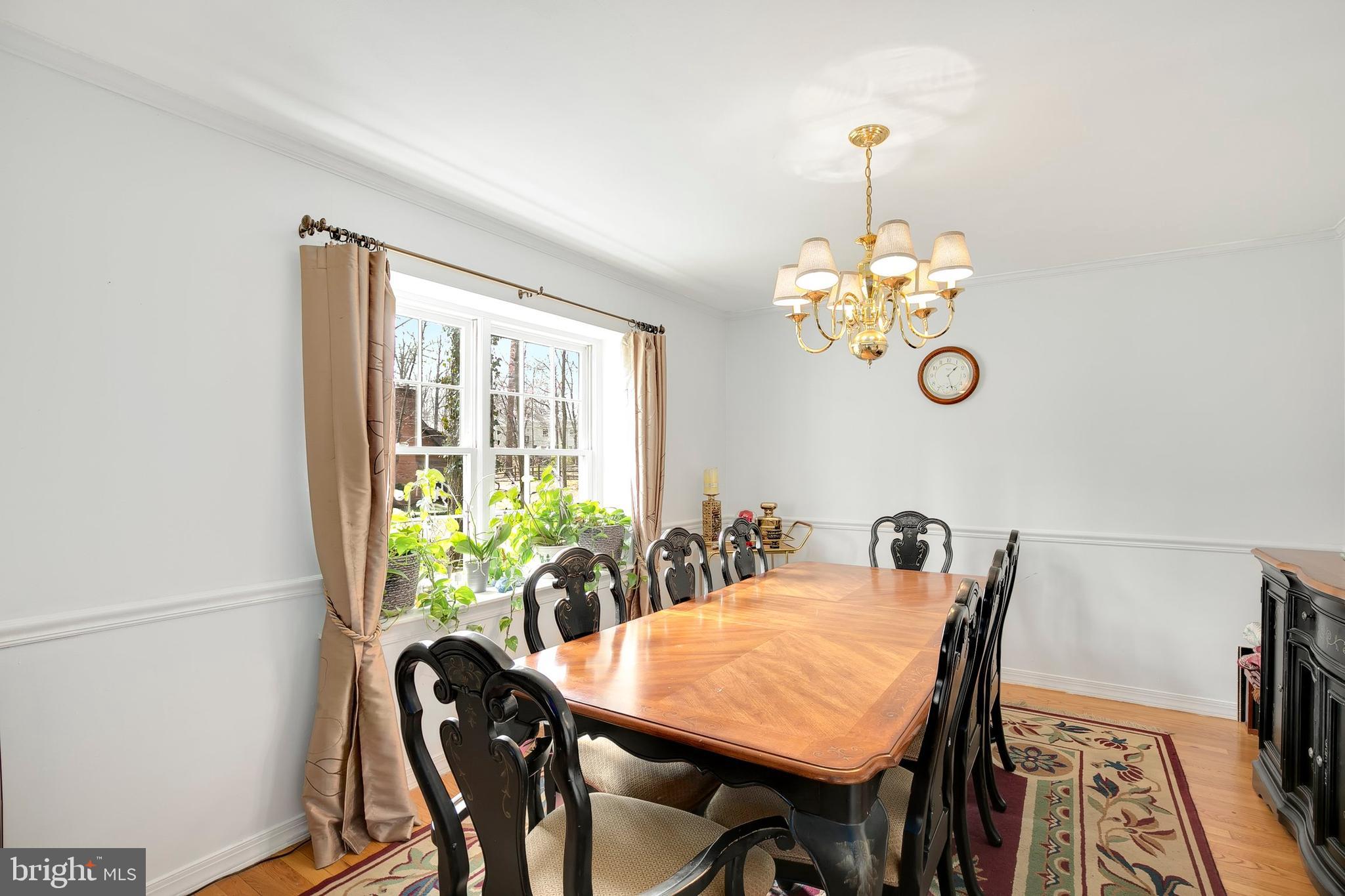 4904 Pheasant Ridge Road Fairfax, VA 22030 - Photo 9 of 39 Gallery Image 9