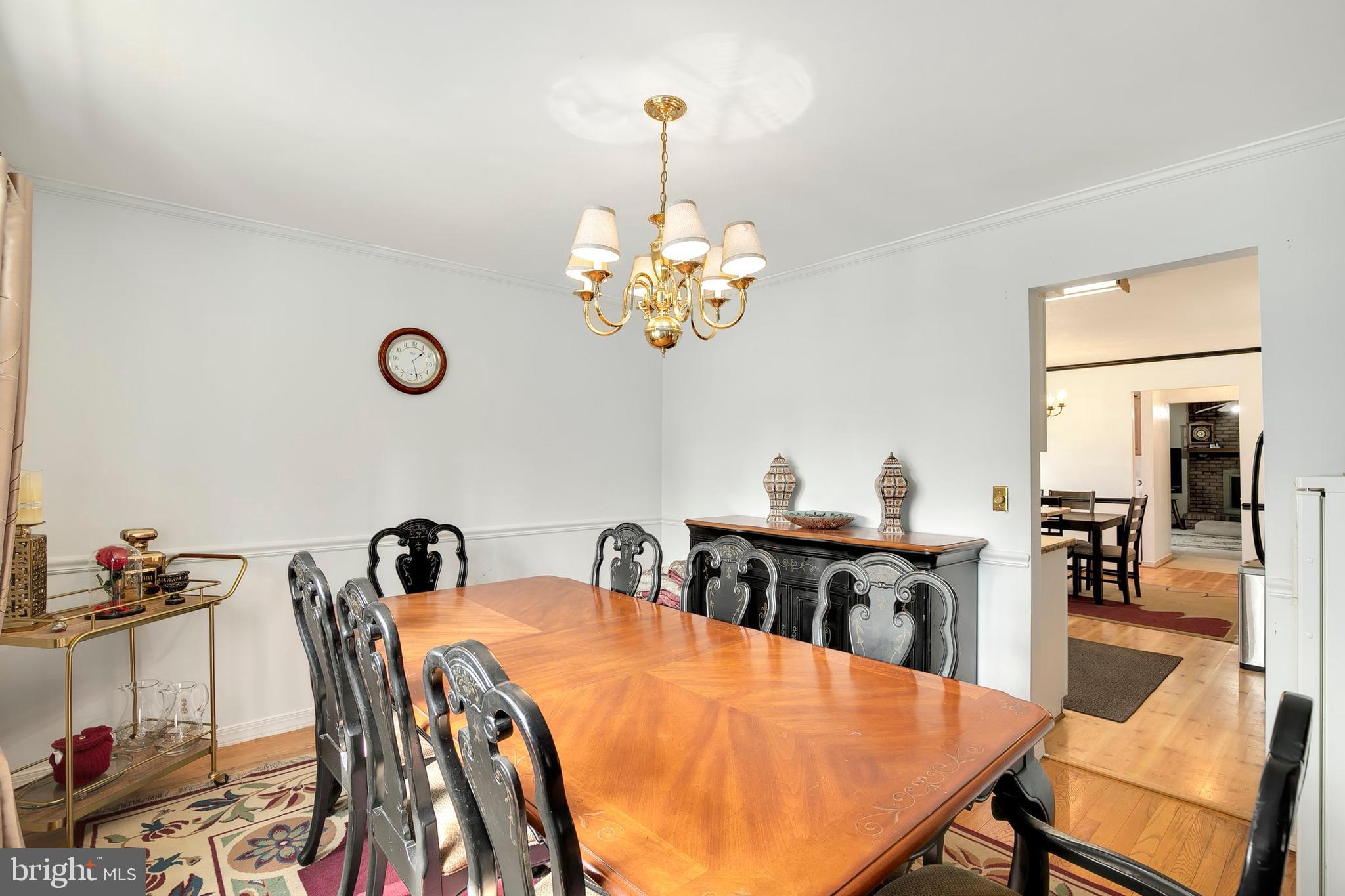 4904 Pheasant Ridge Road Fairfax, VA 22030 - Photo 10 of 39 Gallery Image 10