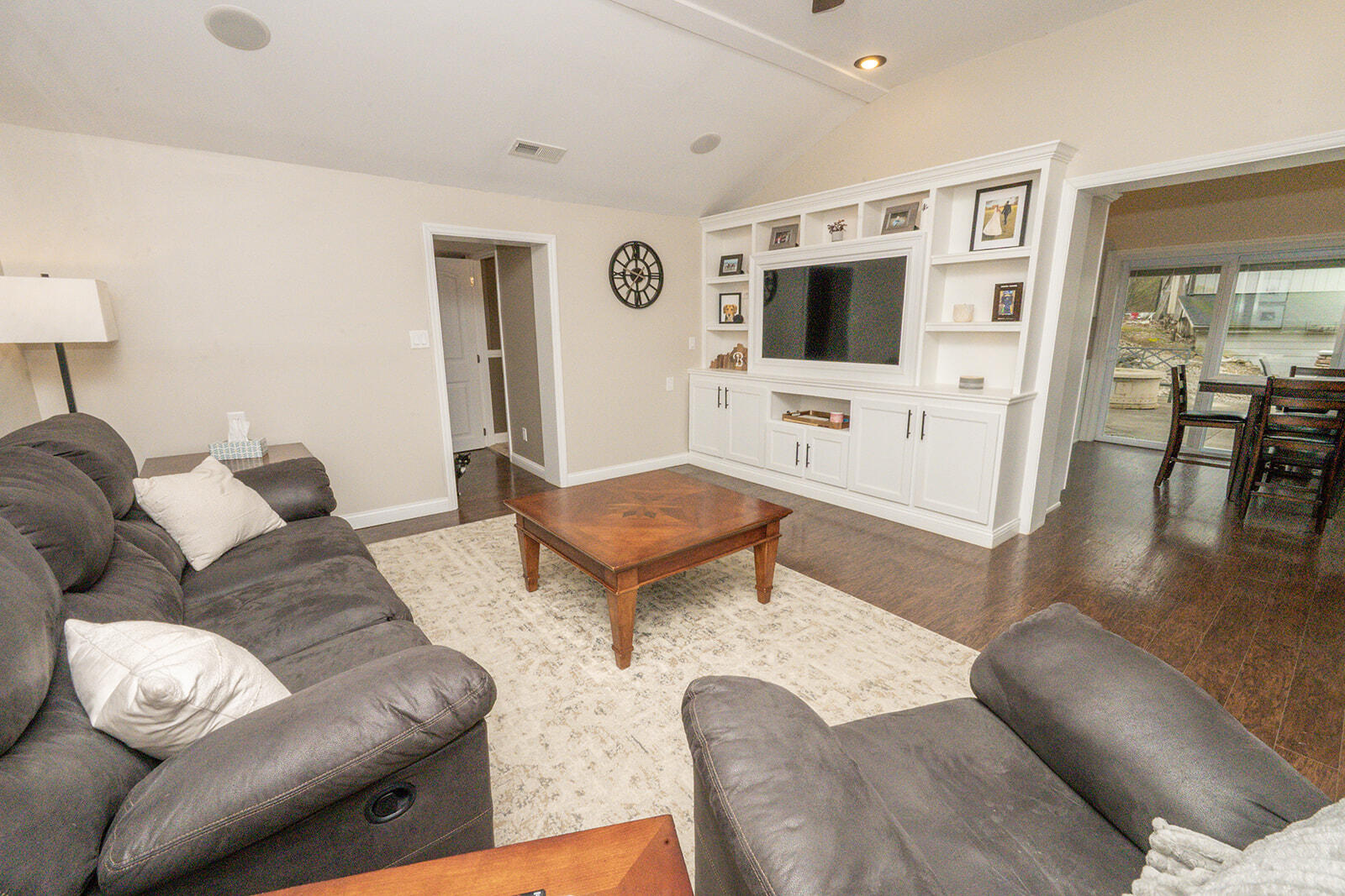 4740 Fowler Creek Road Covington, KY 41017 - Photo 3 of 35