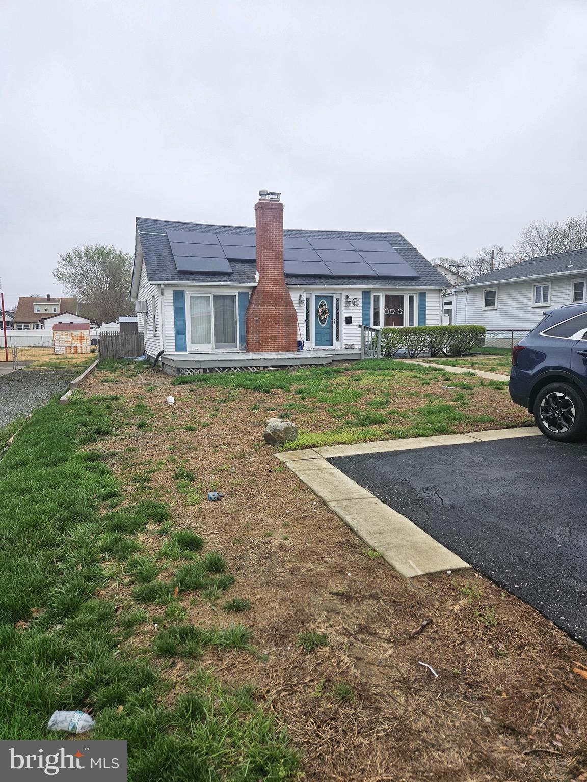 235 South Chester Avenue Riverside, NJ 08075 - Photo 2 of 23