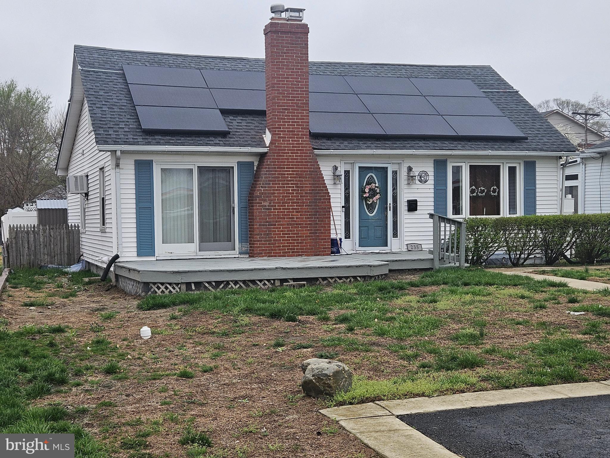 235 South Chester Avenue Riverside, NJ 08075 - Photo 4 of 23