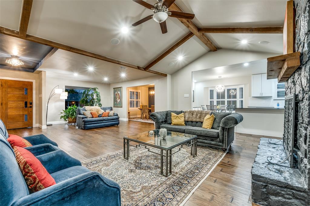 3135 Timberview Road Dallas, TX 75229 - Photo 11 of 36