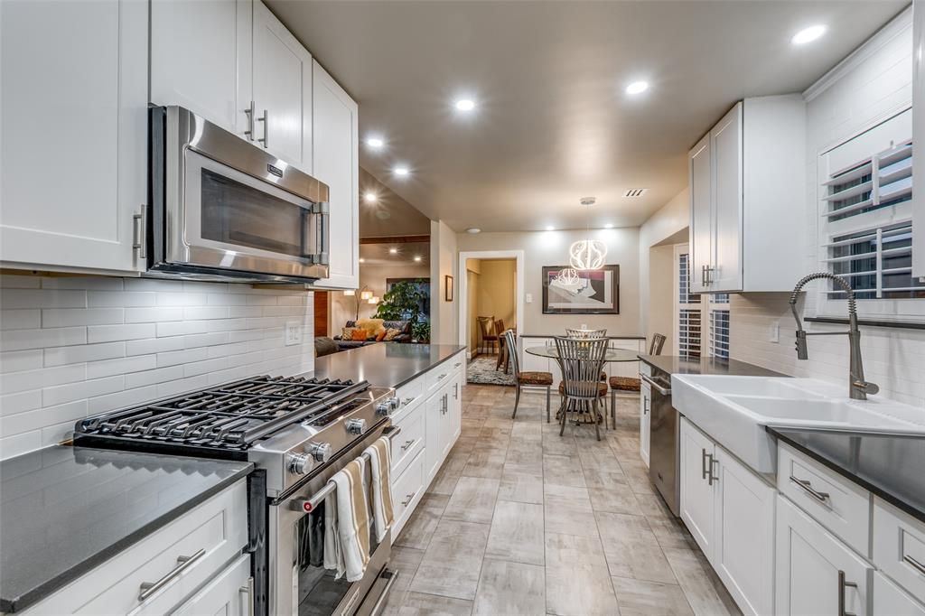 3135 Timberview Road Dallas, TX 75229 - Photo 17 of 36