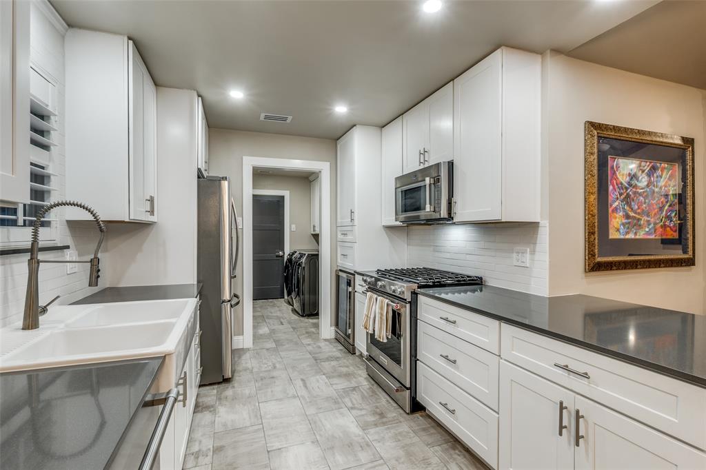 3135 Timberview Road Dallas, TX 75229 - Photo 18 of 36