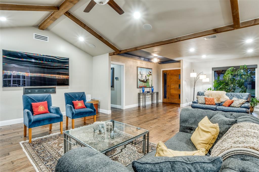 3135 Timberview Road Dallas, TX 75229 - Photo 10 of 36