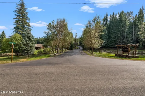 $205,000 | Nna Lot 17 Nna Road, Naples, ID 83847