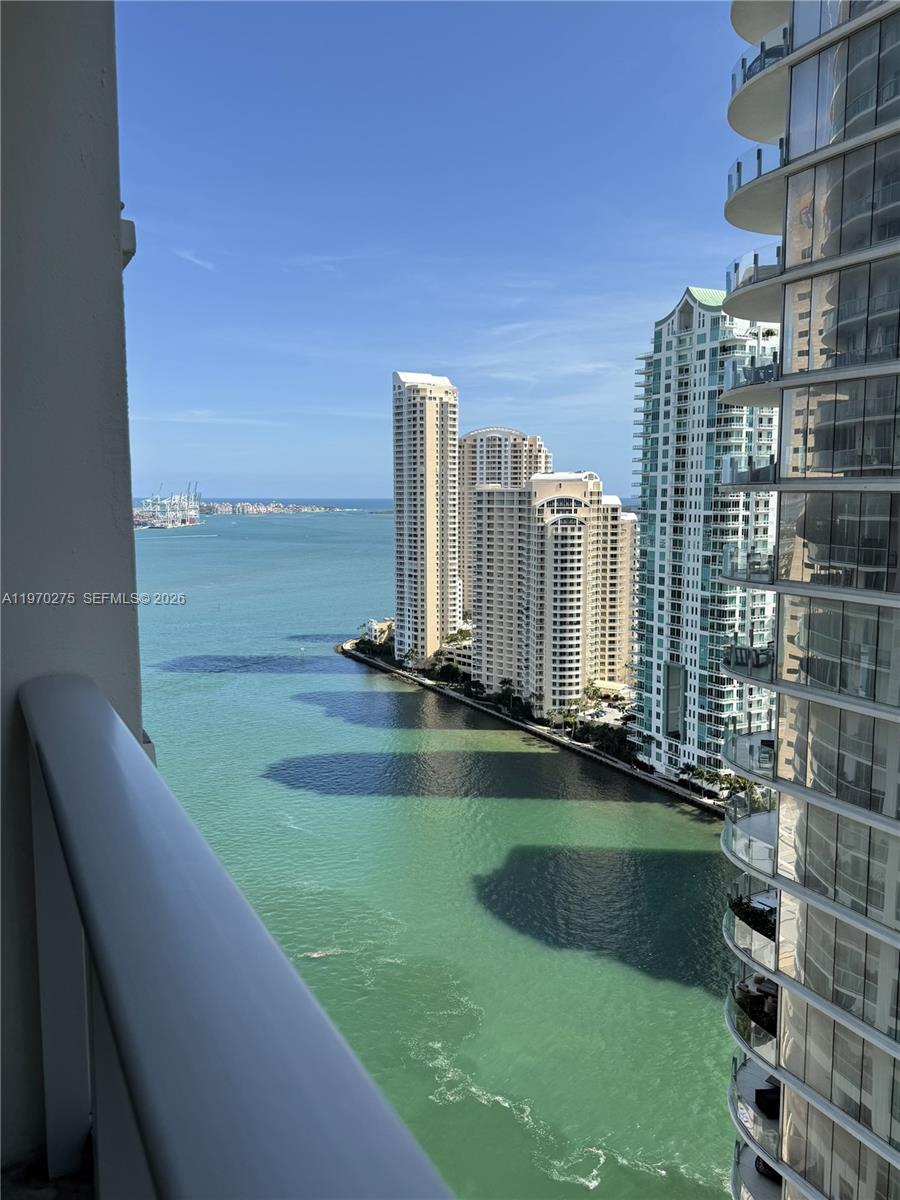 300 South Biscayne Boulevard, Unit T2602 Miami, FL 33131 - Photo 1 of 16