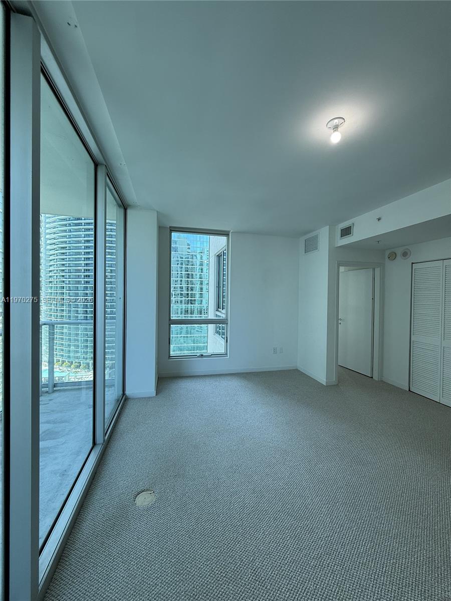 300 South Biscayne Boulevard, Unit T2602 Miami, FL 33131 - Photo 4 of 16