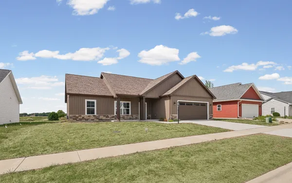 $339,900 | 3311 Melissa Lane, Urbana, IL 61802
