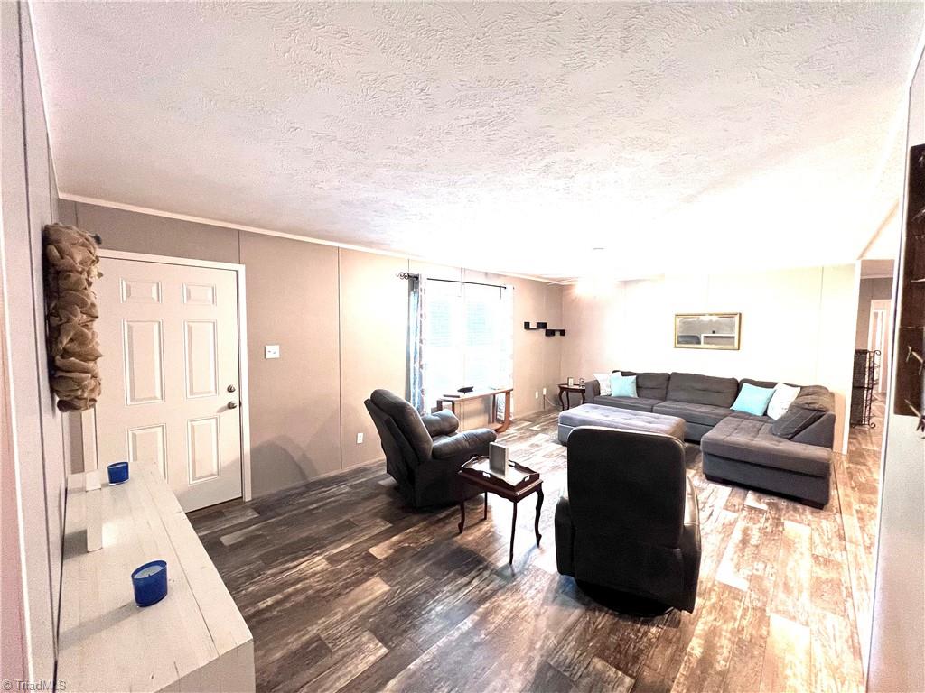 372 Wilson Road Reidsville, NC 27320 - Photo 8 of 28 Gallery Image 8