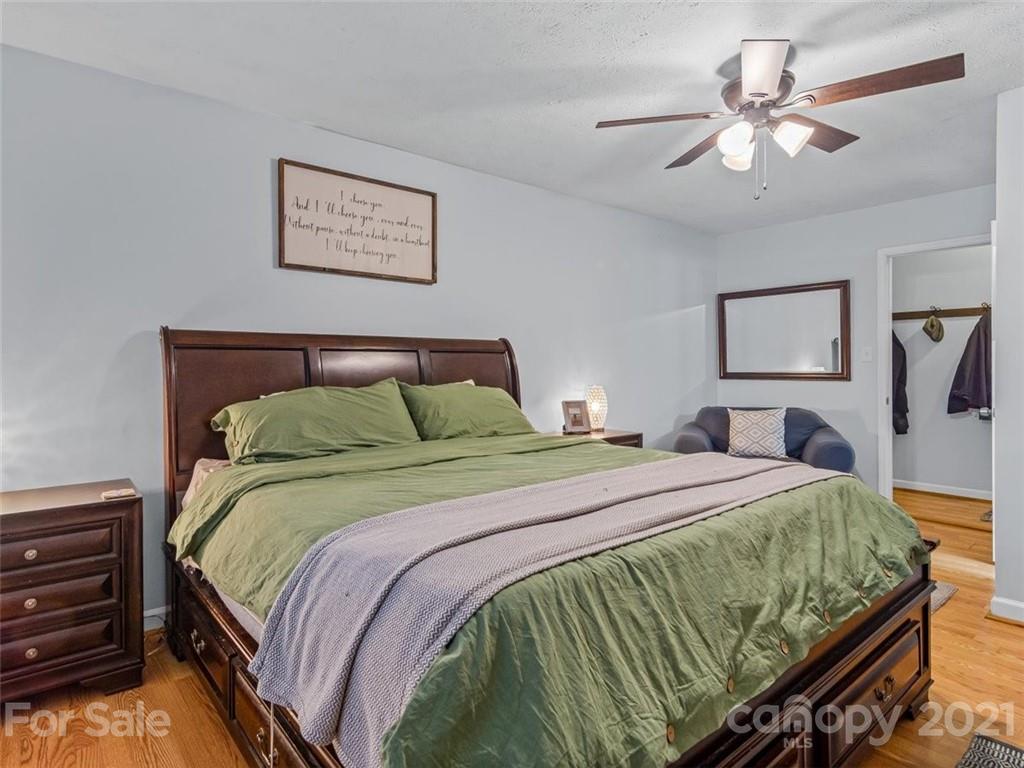 61 Hickory Tree Road Asheville, NC 28805 - Photo 15 of 30 Gallery Image 15