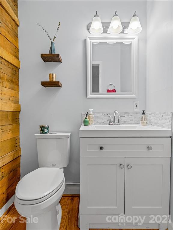 61 Hickory Tree Road Asheville, NC 28805 - Photo 16 of 30 Gallery Image 16
