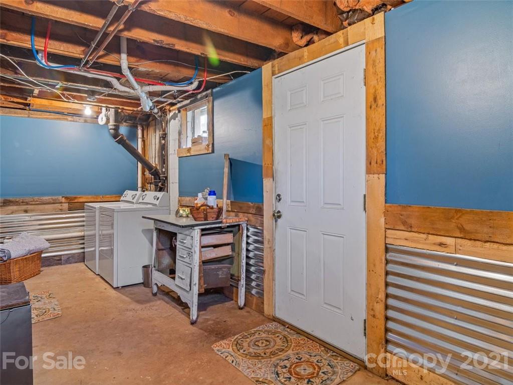 61 Hickory Tree Road Asheville, NC 28805 - Photo 26 of 30 Gallery Image 26