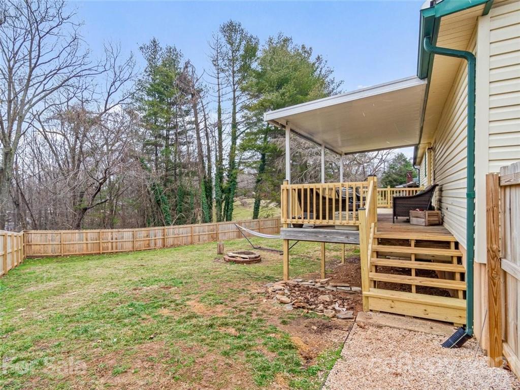 61 Hickory Tree Road Asheville, NC 28805 - Photo 28 of 30 Gallery Image 28