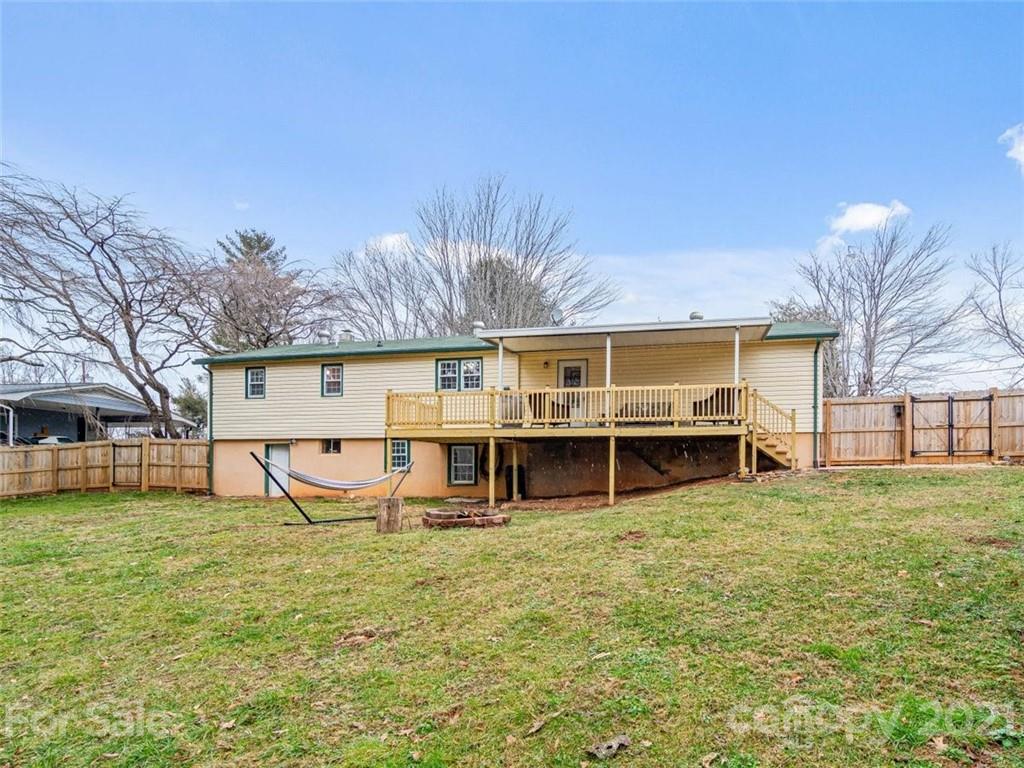 61 Hickory Tree Road Asheville, NC 28805 - Photo 29 of 30 Gallery Image 29