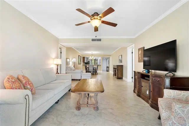 $350,000 | 6181 Balboa Circle, Unit 305, Boca Raton, FL 33433