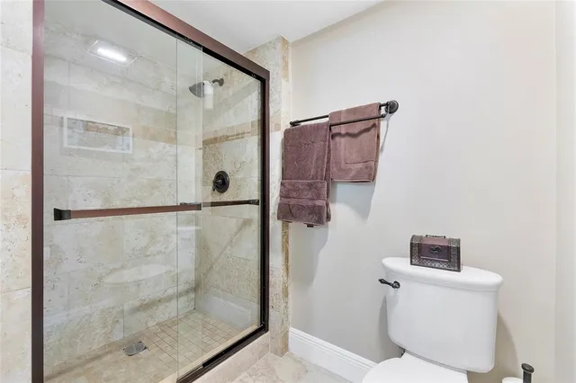$350,000 | 6181 Balboa Circle, Unit 305, Boca Raton, FL 33433