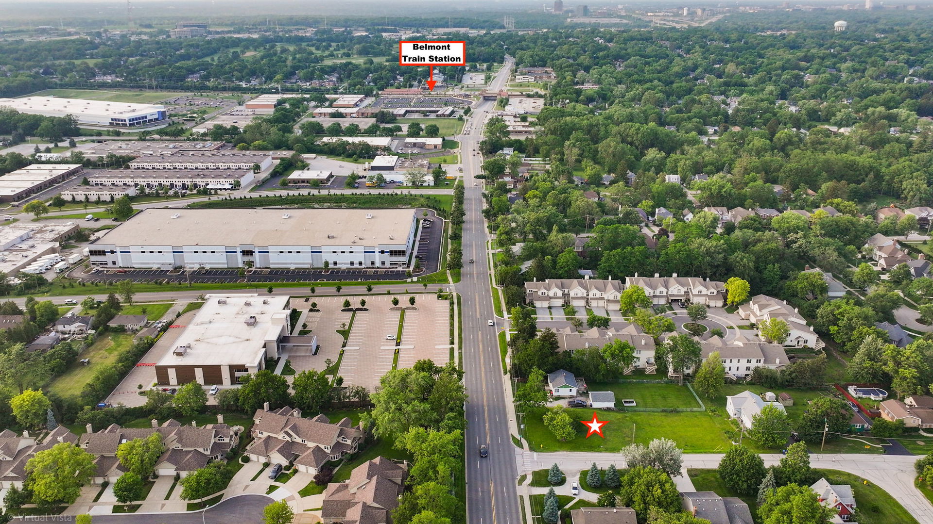 2160 Howard Avenue Downers Grove, IL 60515 - Photo 3 of 6 a view of a city