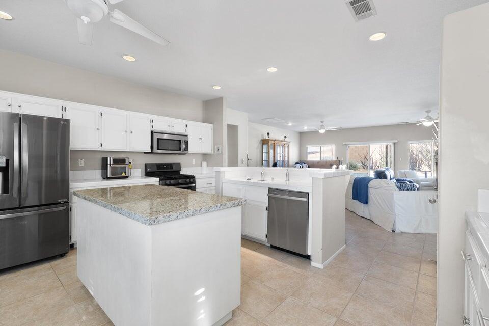 83094 Prairie Dunes Way Indio, CA 92203 - Photo 6 of 24 PD7