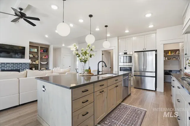 $599,000 | 398 South Big Star Lane, Eagle, ID 83616