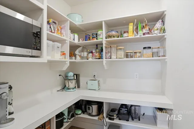 $599,000 | 398 South Big Star Lane, Eagle, ID 83616