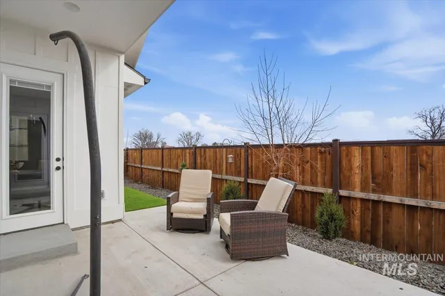 $599,000 | 398 South Big Star Lane, Eagle, ID 83616