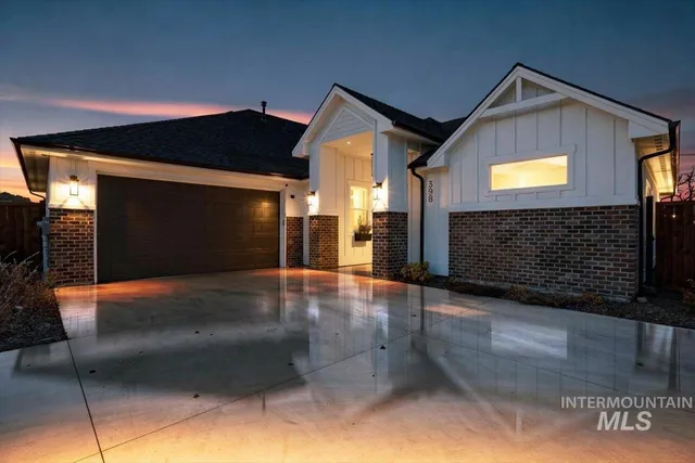 $599,000 | 398 South Big Star Lane, Eagle, ID 83616