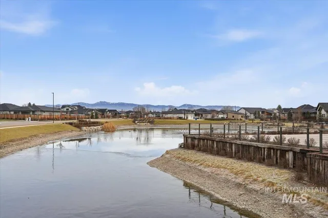 $599,000 | 398 South Big Star Lane, Eagle, ID 83616