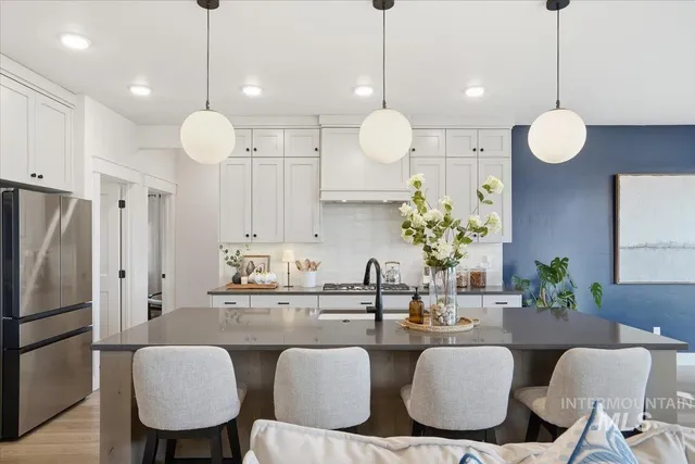 $599,000 | 398 South Big Star Lane, Eagle, ID 83616