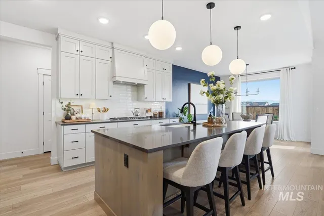 $599,000 | 398 South Big Star Lane, Eagle, ID 83616