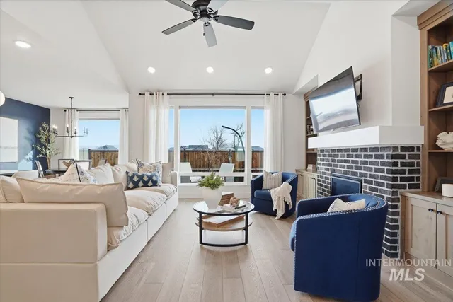 $599,000 | 398 South Big Star Lane, Eagle, ID 83616