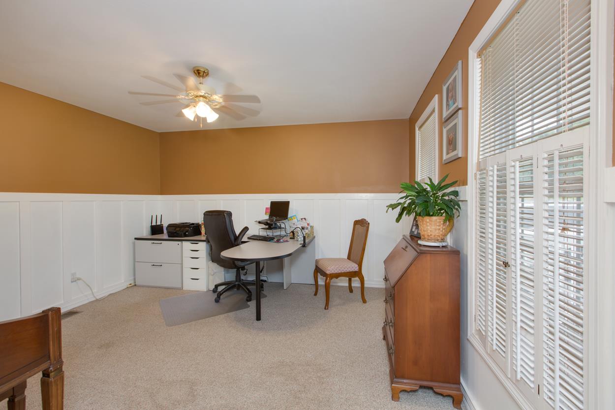 718 Bryant Road Manchester, NH 03109 - Photo 16 of 39