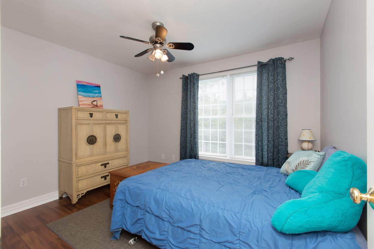 718 Bryant Road Manchester, NH 03109 - Photo 22 of 39