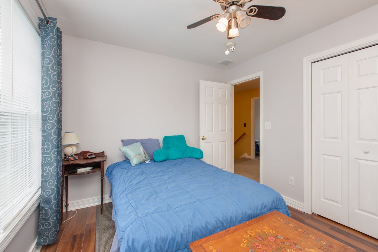 718 Bryant Road Manchester, NH 03109 - Photo 23 of 39