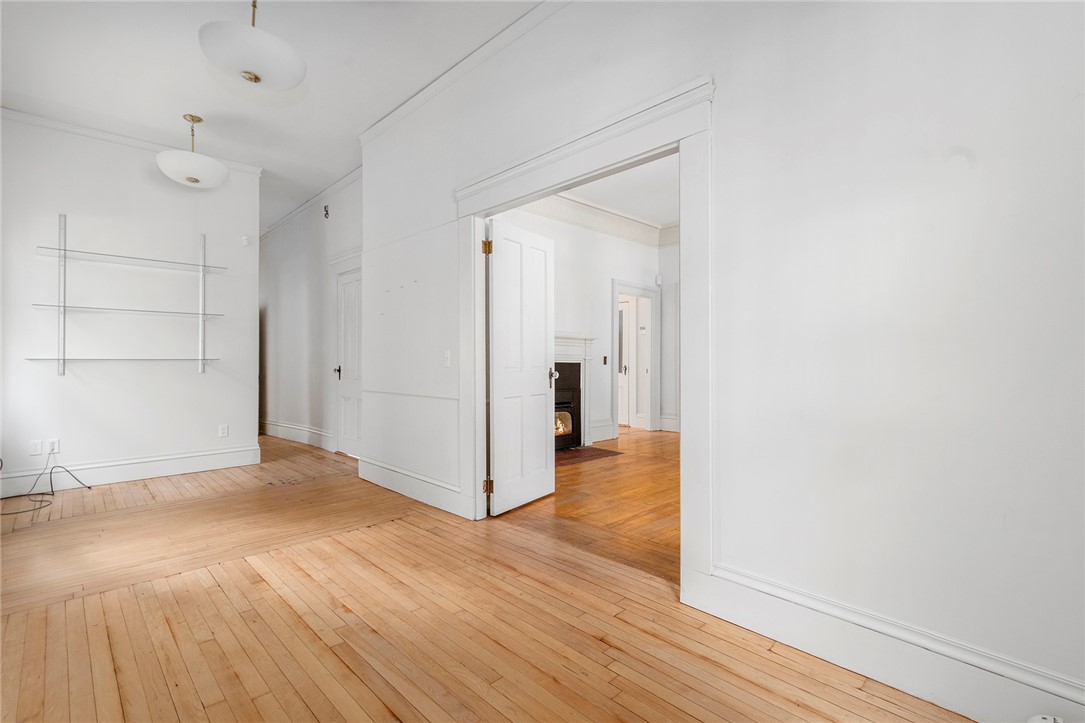 25 Creighton Street Providence, RI 02906 - Photo 24 of 46