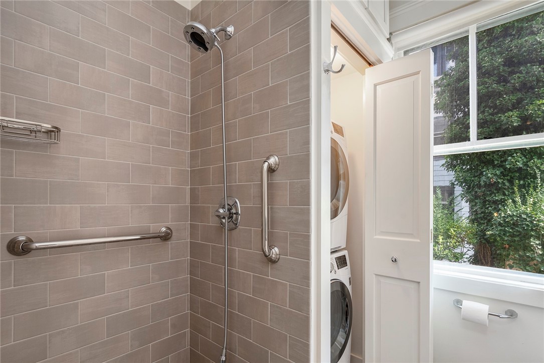 25 Creighton Street Providence, RI 02906 - Photo 28 of 46