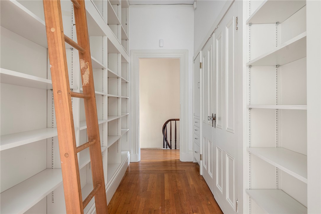 25 Creighton Street Providence, RI 02906 - Photo 34 of 46