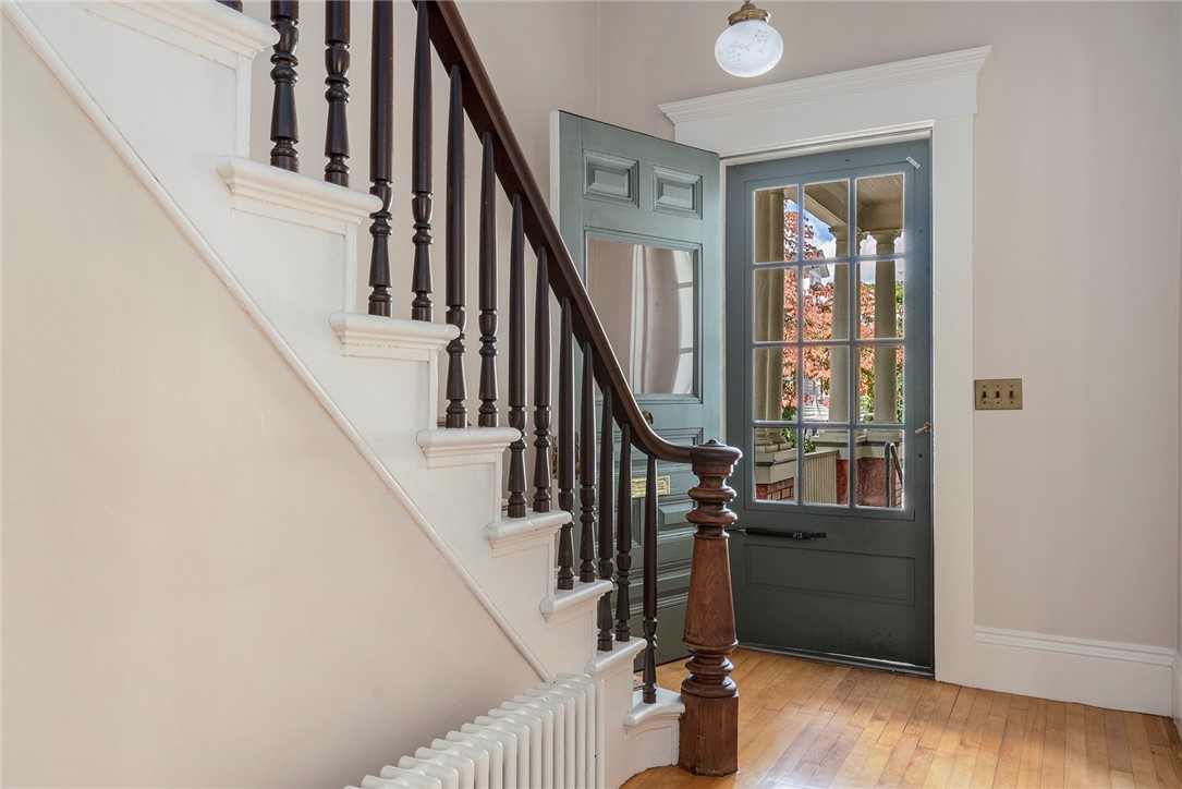 25 Creighton Street Providence, RI 02906 - Photo 5 of 46