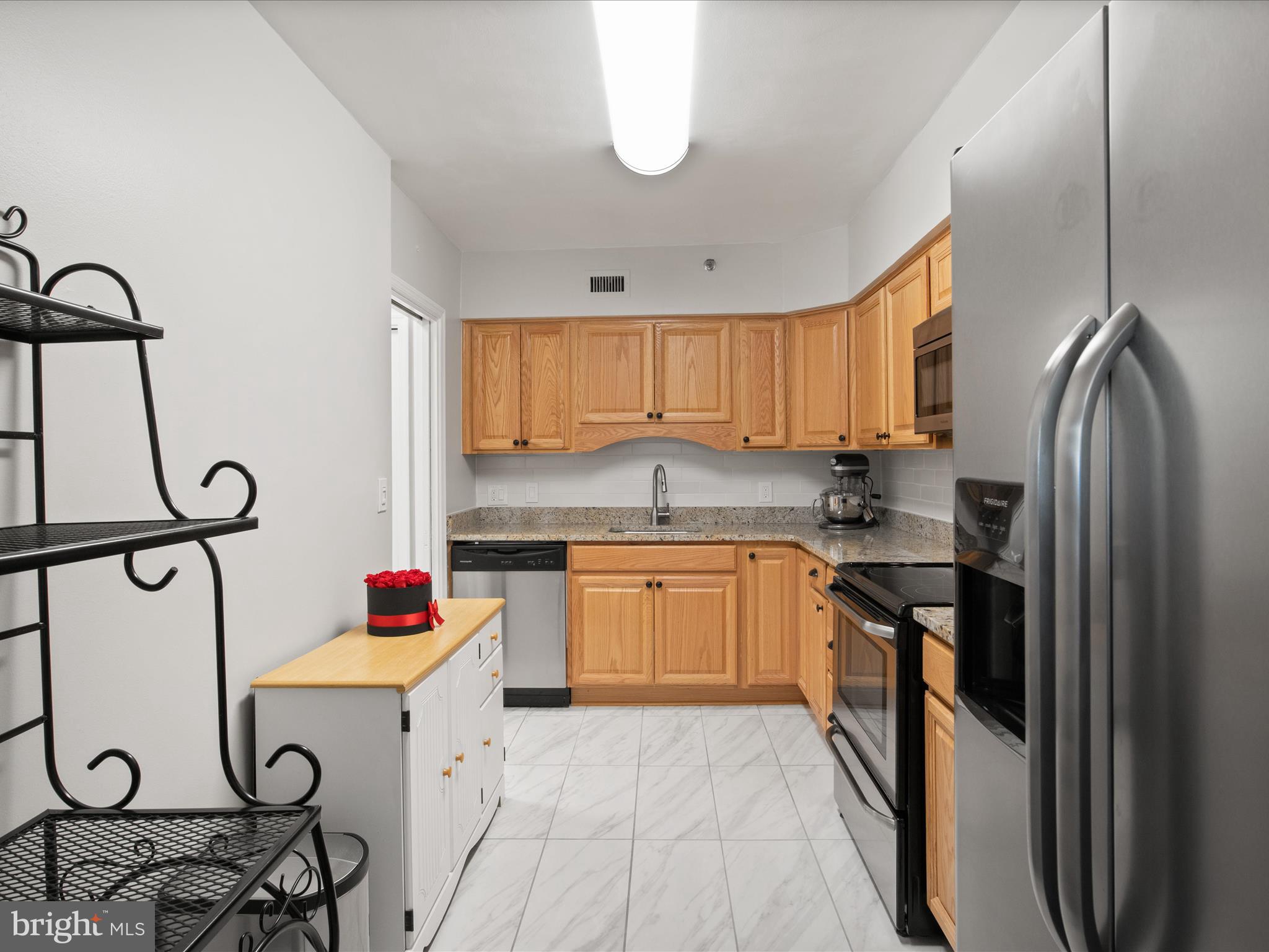 5501 Seminary Road, Unit 101S Falls Church, VA 22041 - Photo 9 of 40