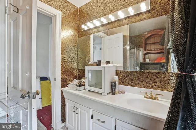 $1,850,000 | 1430 Foxhall Road Northwest, Washington, DC 20007