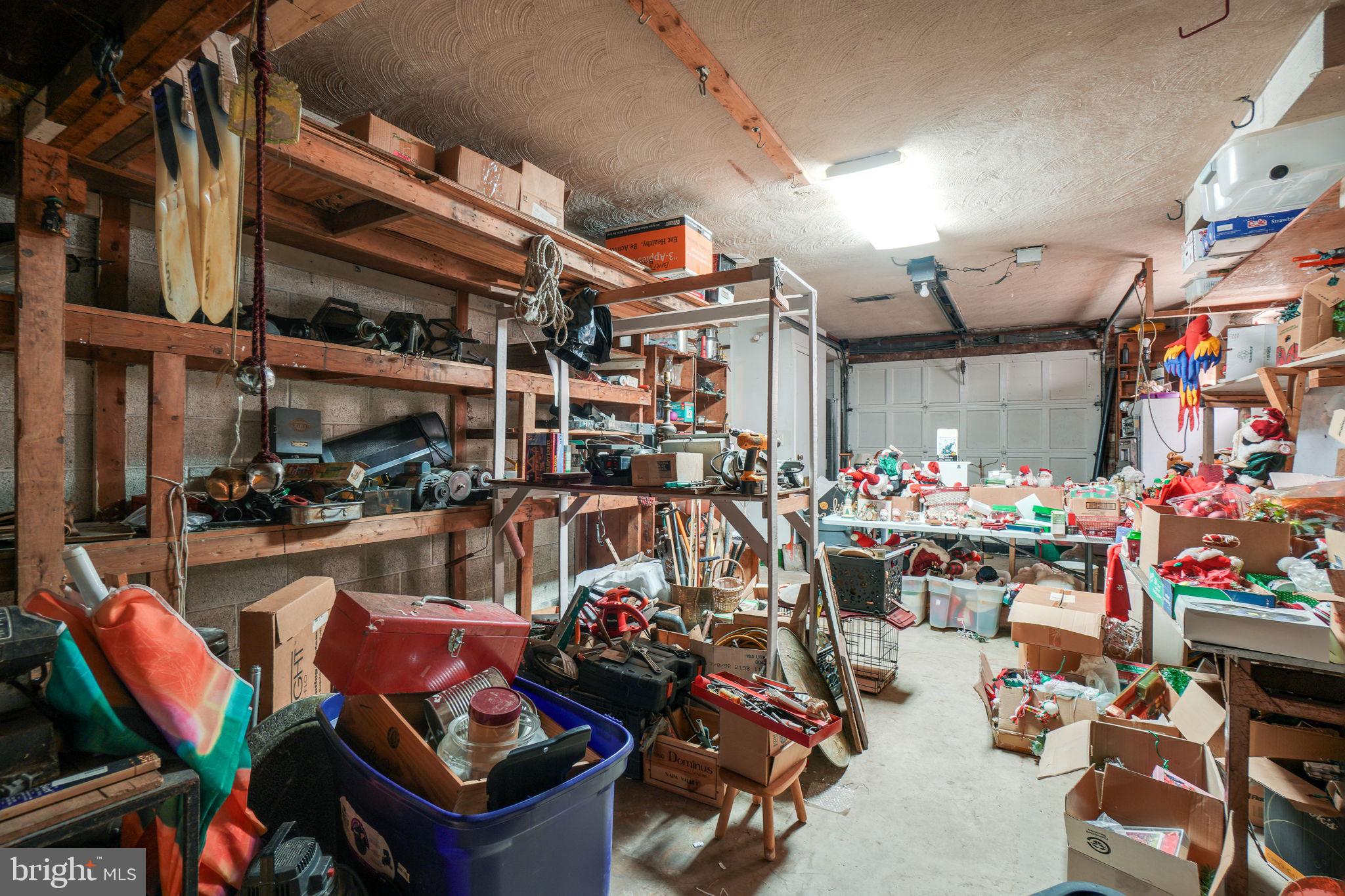 1430 Foxhall Road Northwest Washington, DC 20007 - Photo 34 of 53 With double ovens and shower.