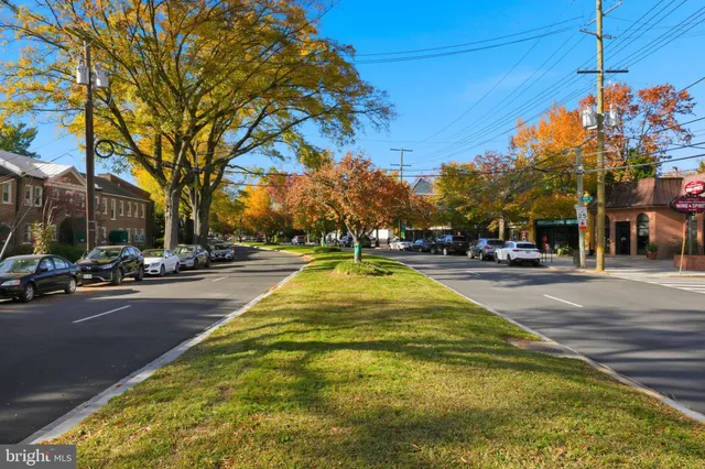 $1,850,000 | 1430 Foxhall Road Northwest, Washington, DC 20007