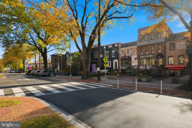 $1,850,000 | 1430 Foxhall Road Northwest, Washington, DC 20007